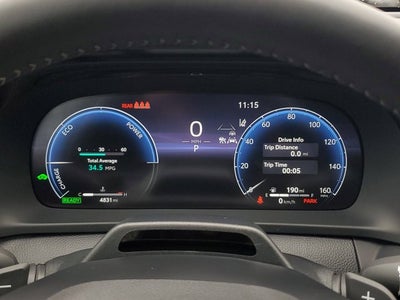 2025 Toyota Crown Signia Limited