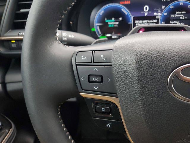 2025 Toyota Crown Signia Limited