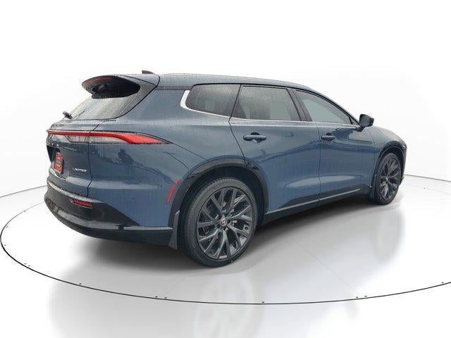 2025 Toyota Crown Signia Limited