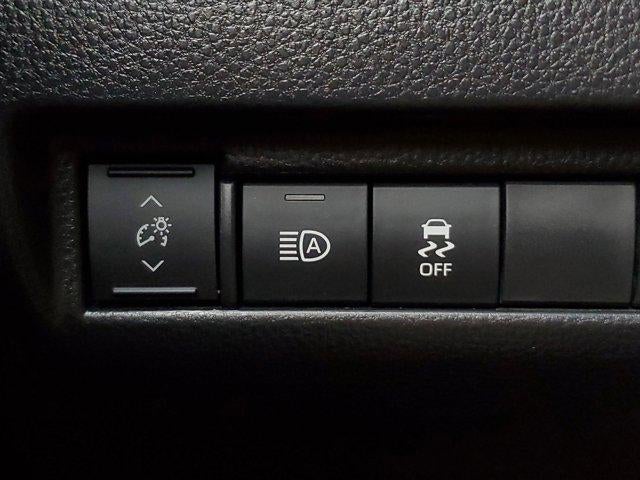 2023 Toyota Venza LE