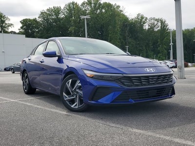 2025 Hyundai Elantra SEL Convenience