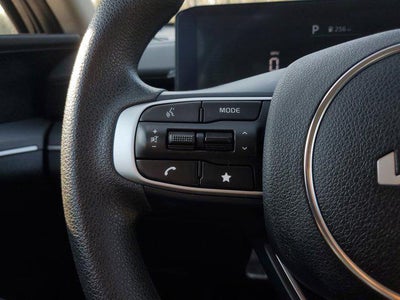 2025 Kia K5 LXS