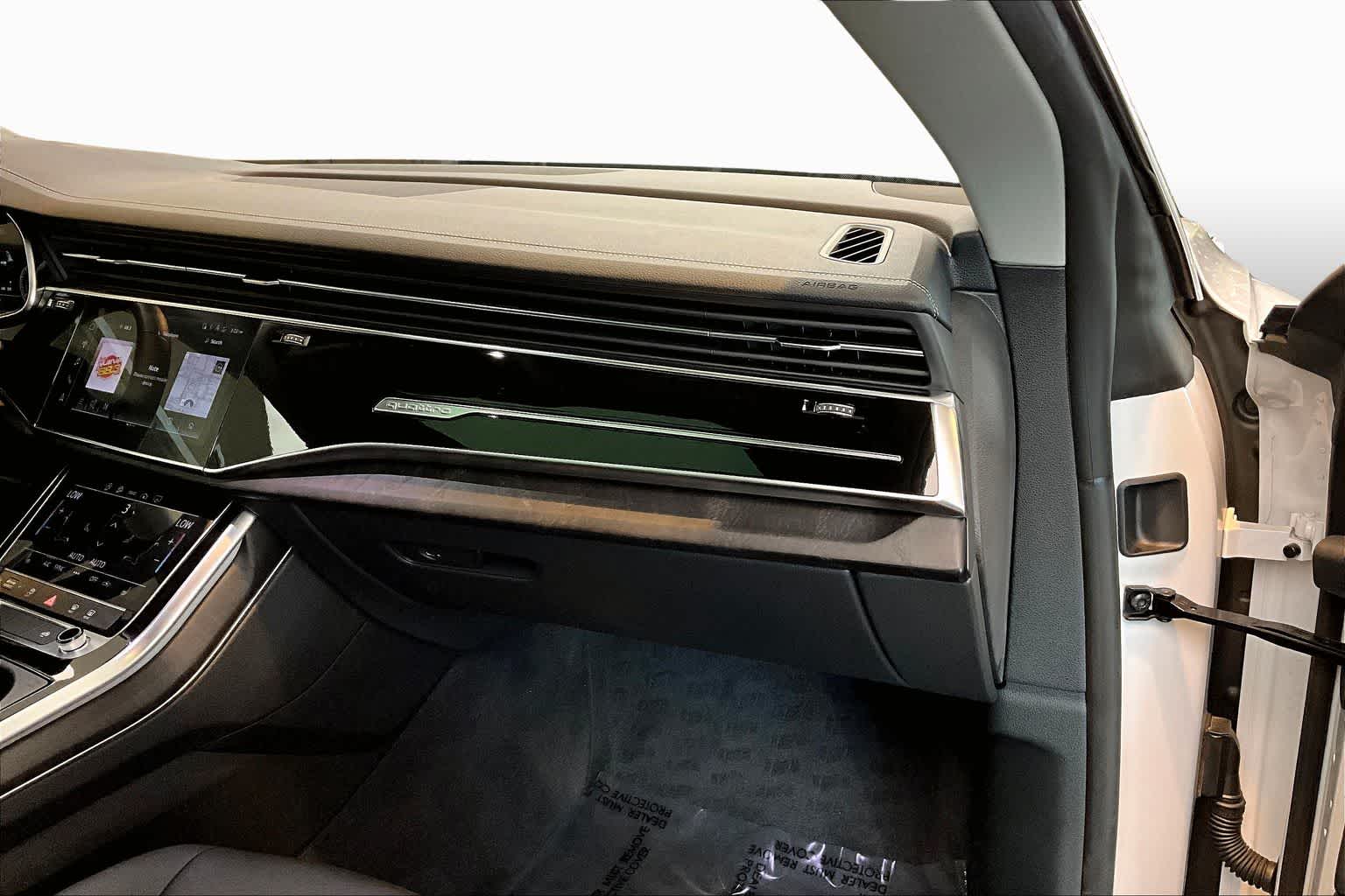 2023 Audi Q8 Premium