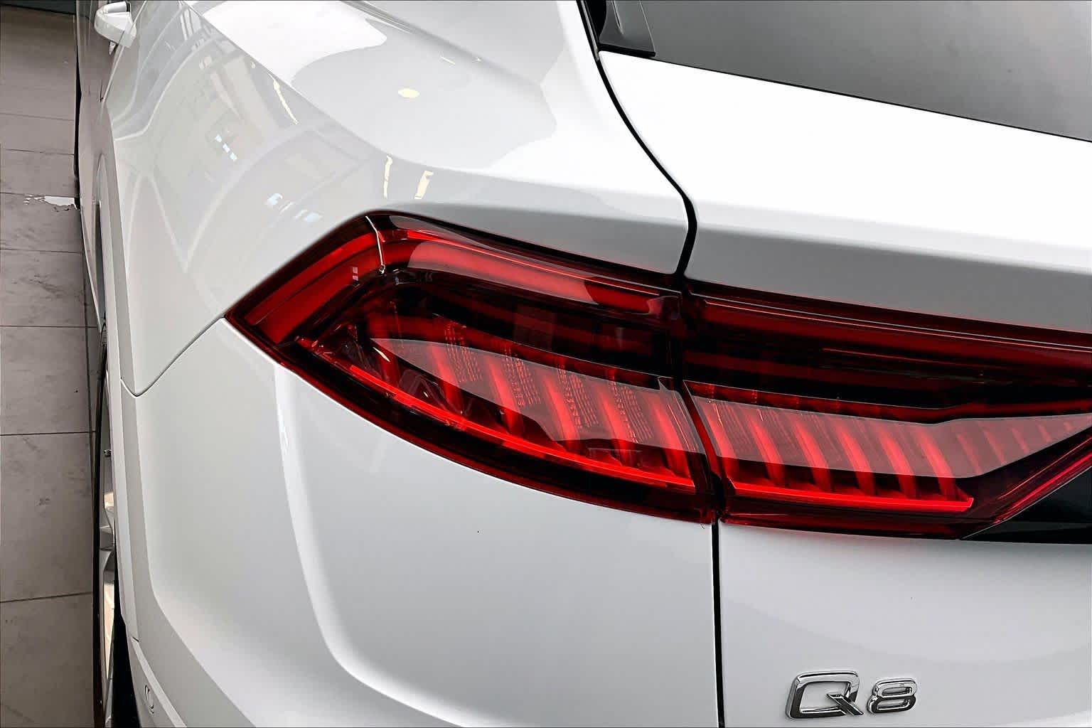2023 Audi Q8 Premium