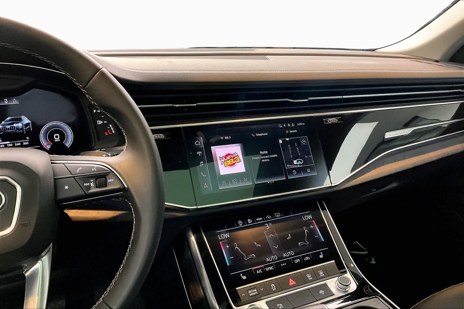 2023 Audi Q8 Premium