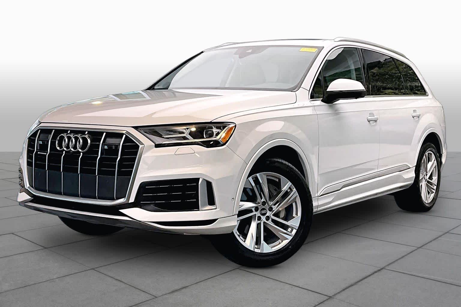 2023 Audi Q7 Premium Plus