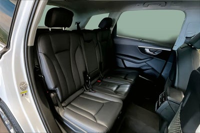 2023 Audi Q7 Premium Plus