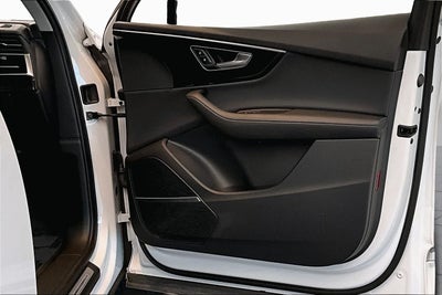 2023 Audi Q7 Premium Plus