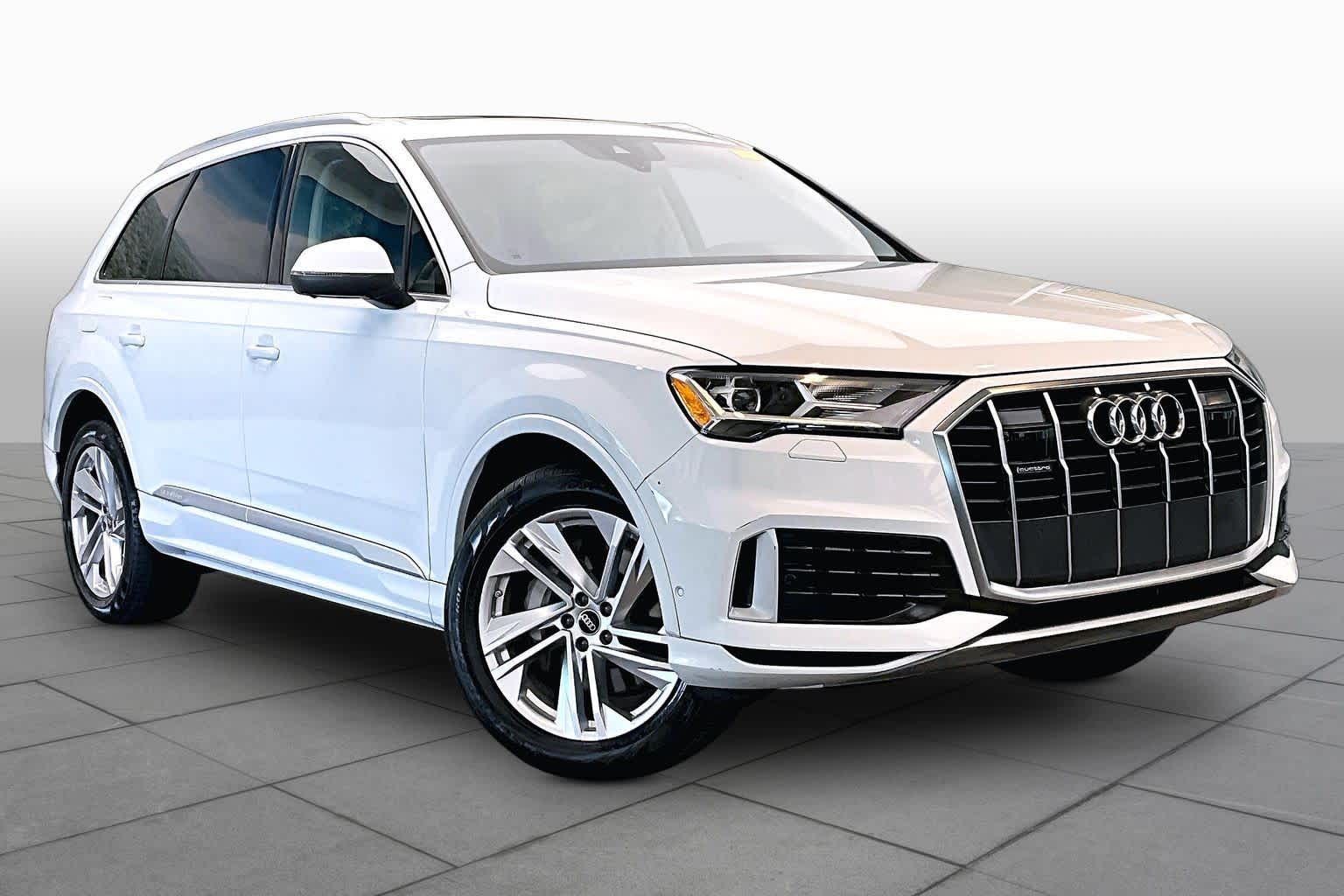 2023 Audi Q7 Premium Plus