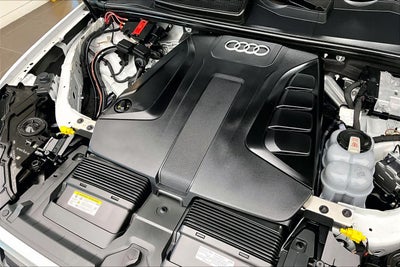 2023 Audi Q7 Premium Plus