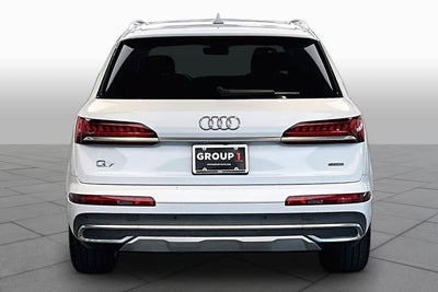 2023 Audi Q7 Premium Plus
