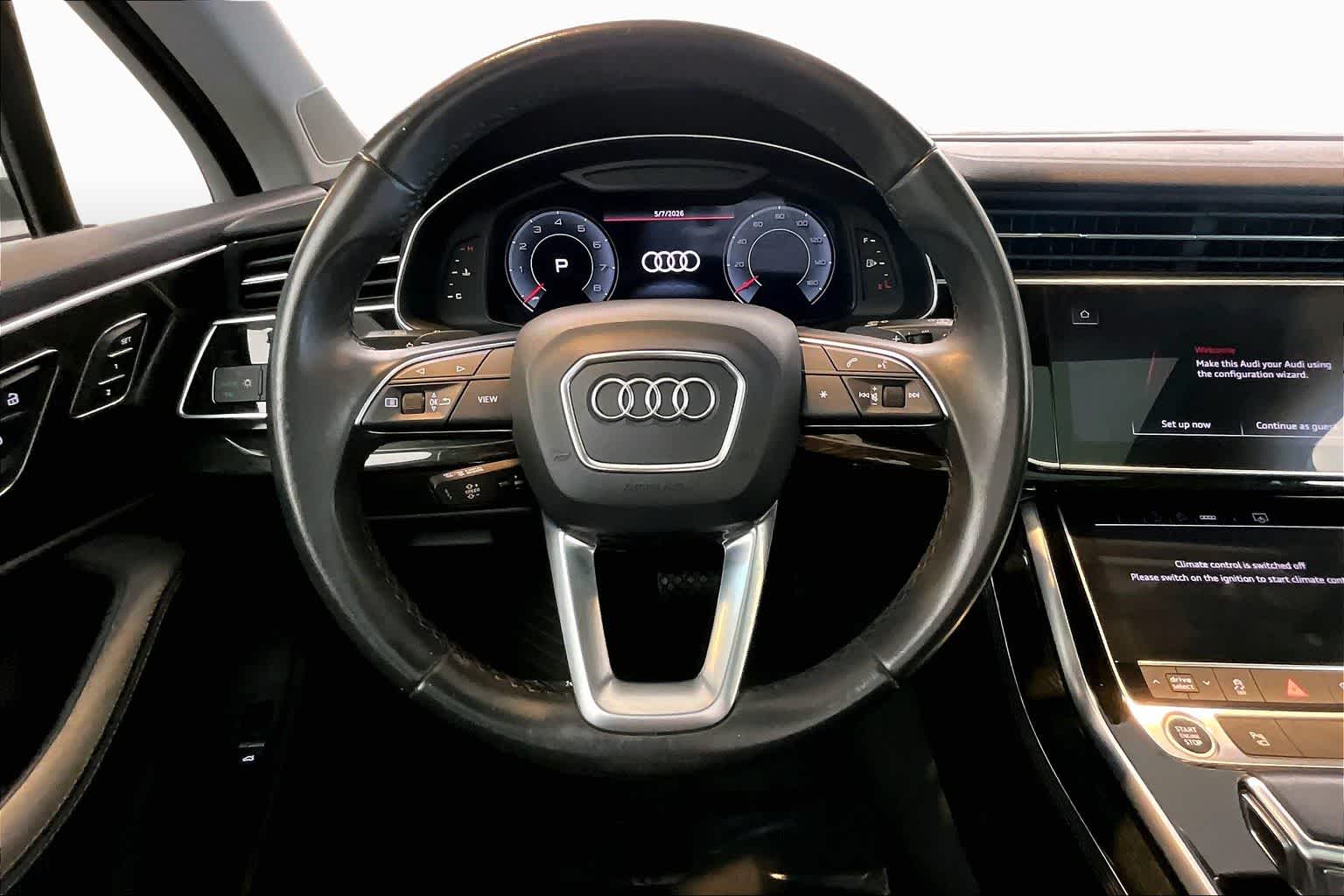 2023 Audi Q7 Premium Plus