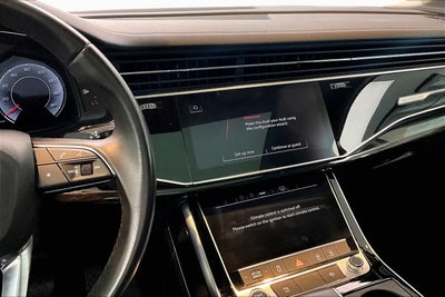 2023 Audi Q7 Premium Plus