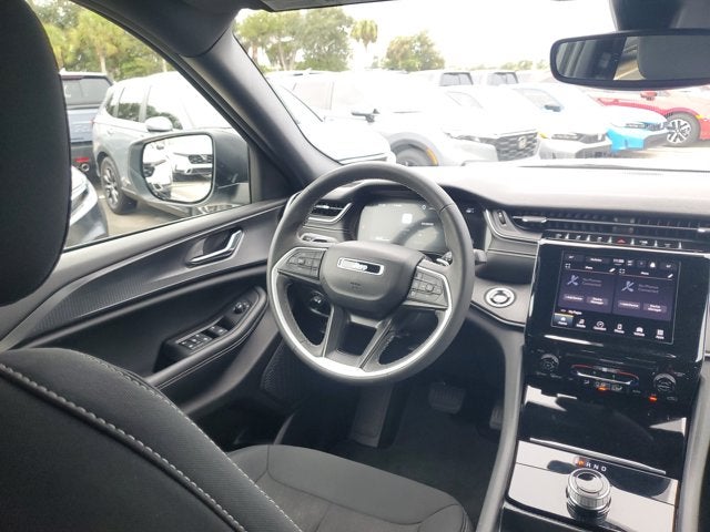 2024 Jeep Grand Cherokee L Laredo X