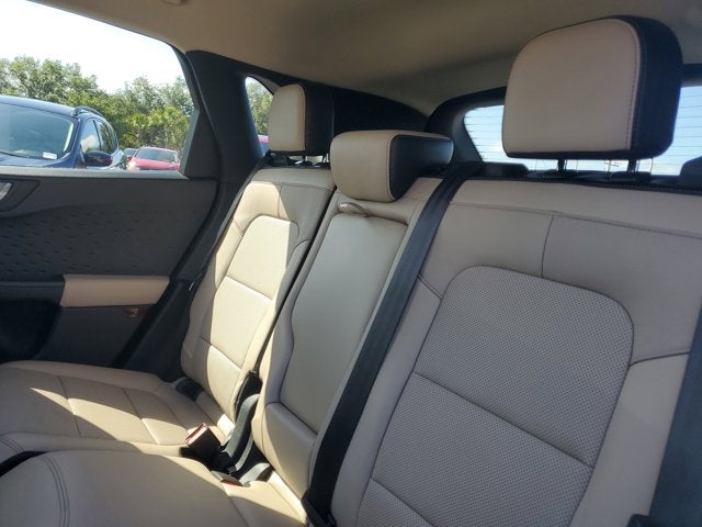 2020 Ford Escape Titanium Hybrid