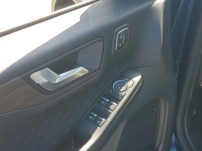 2020 Ford Escape Titanium Hybrid