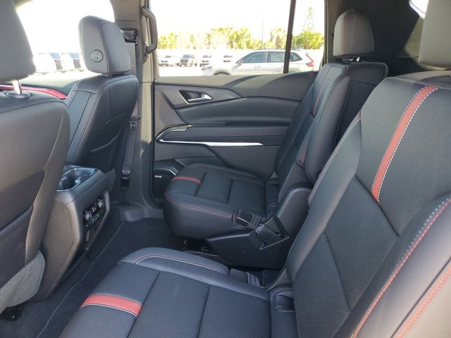 2025 Chevrolet Traverse AWD RS