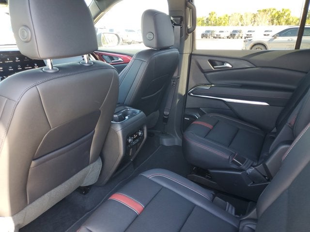 2025 Chevrolet Traverse AWD RS