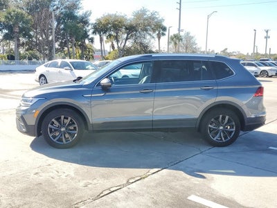 2023 Volkswagen Tiguan SE