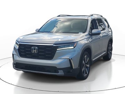 2024 Honda Pilot Touring