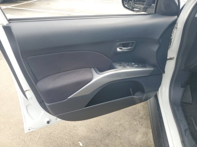 2012 Mitsubishi Outlander ES