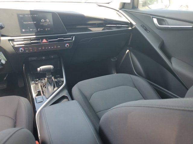 2024 Kia Niro LX