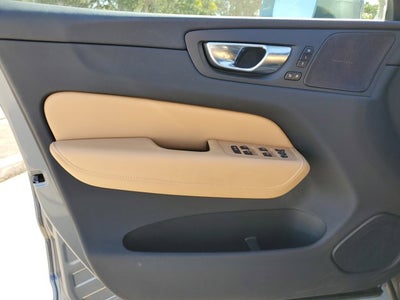 2021 Volvo XC60 Inscription