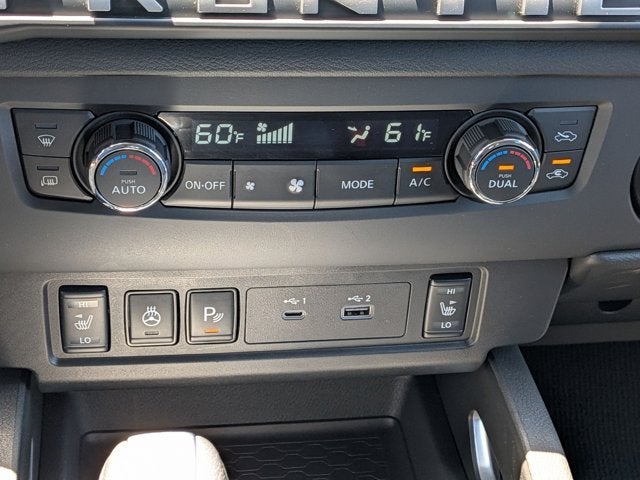 2025 Nissan Frontier SV