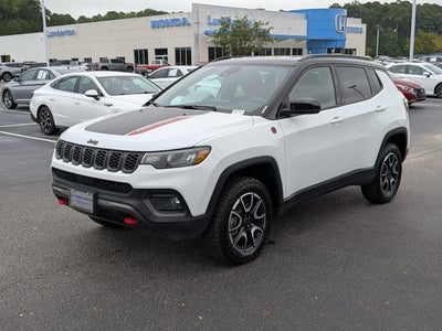 2025 Jeep Compass Trailhawk