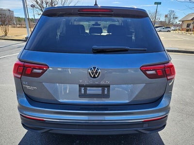 2024 Volkswagen Tiguan 2.0T SE