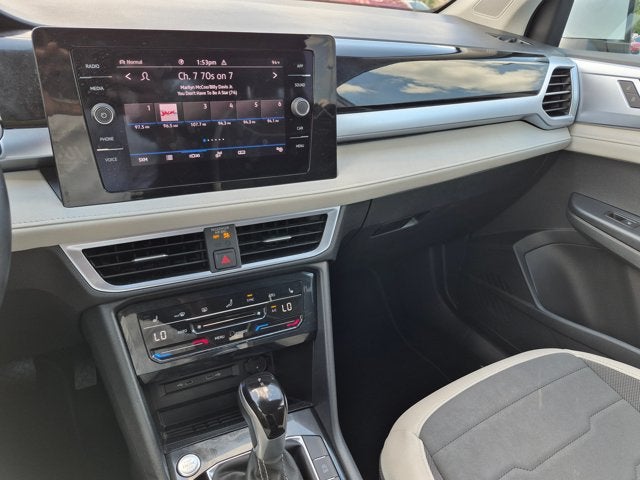2025 Volkswagen Taos 1.5T SE