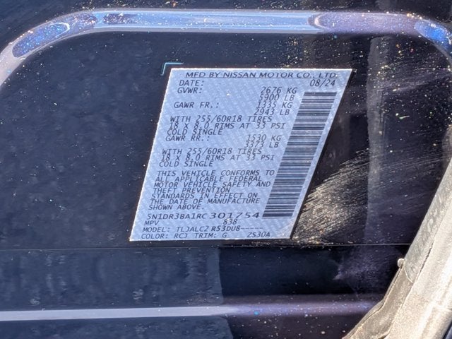 2024 Nissan Pathfinder SV