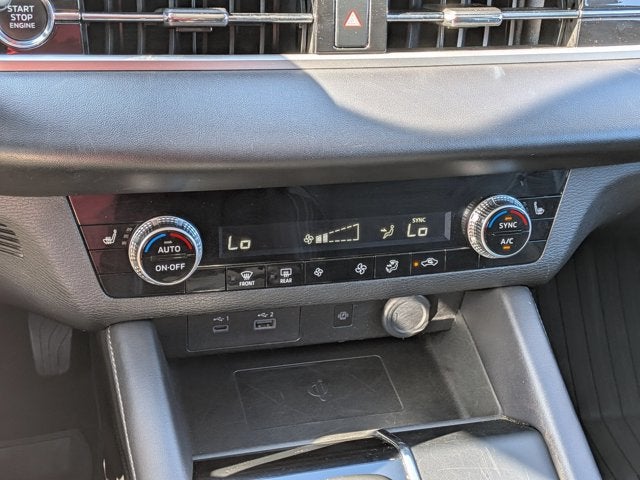2024 Mitsubishi Outlander SE Black Edition