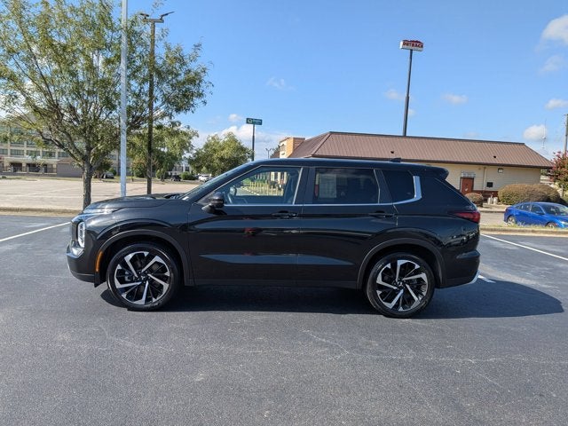 2024 Mitsubishi Outlander SE Black Edition