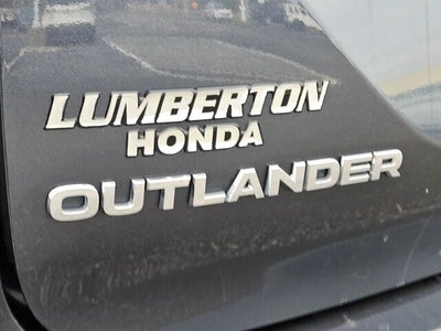 2024 Mitsubishi Outlander SE