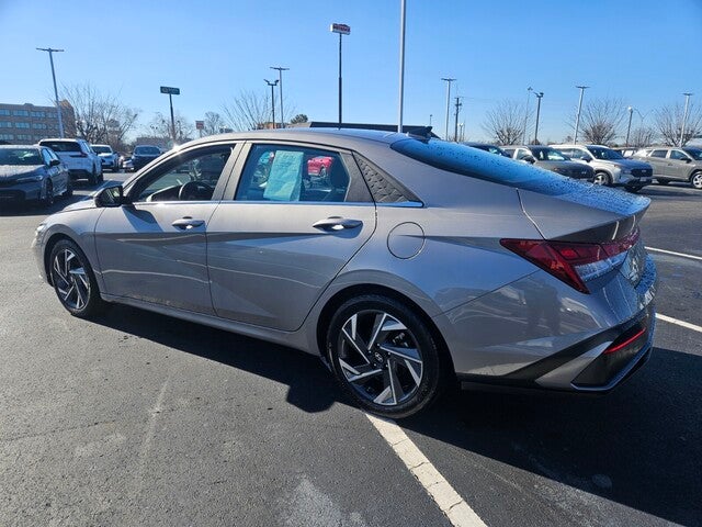 2024 Hyundai Elantra Limited