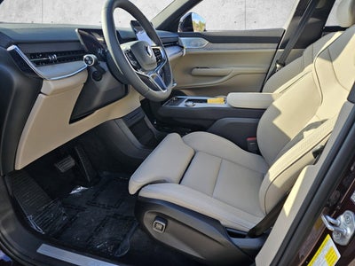 2025 Volvo EX90 Ultra