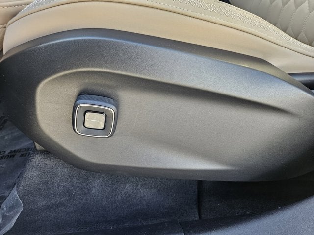 2025 Volvo EX90 Ultra