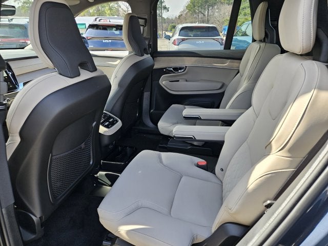 2026 Volvo XC90 Plus