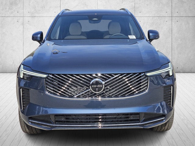 2026 Volvo XC90 Plus