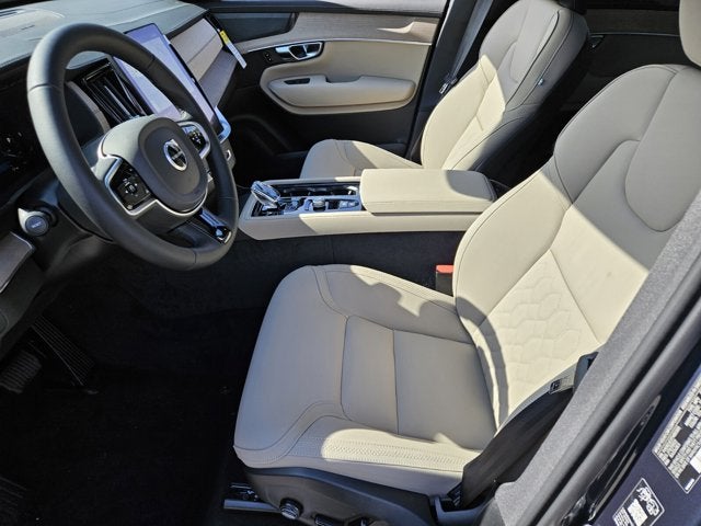 2026 Volvo XC90 Plus