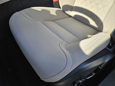 2026 Volvo XC90 Plus