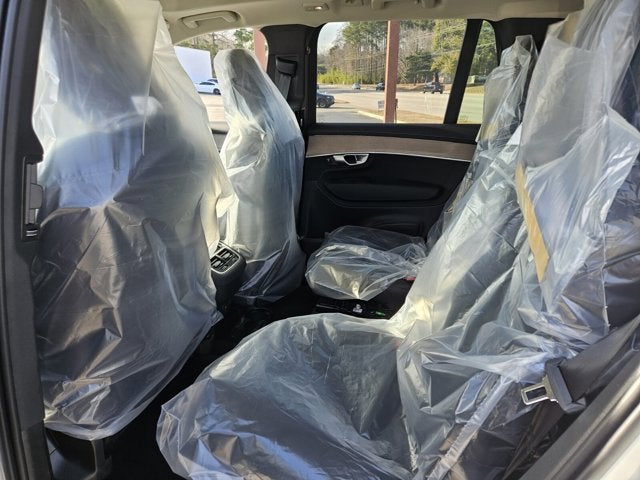 2026 Volvo XC90 Plus