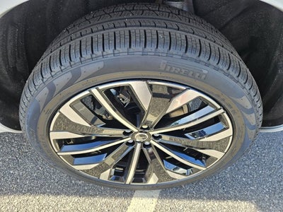 2026 Volvo XC90 Plus