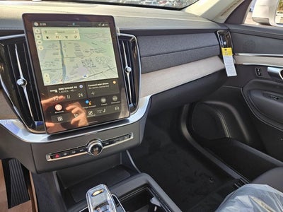 2026 Volvo XC90 Plus