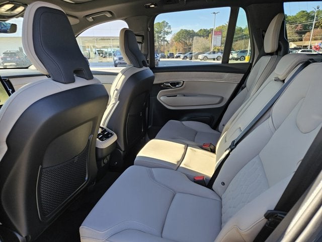 2026 Volvo XC90 Plus