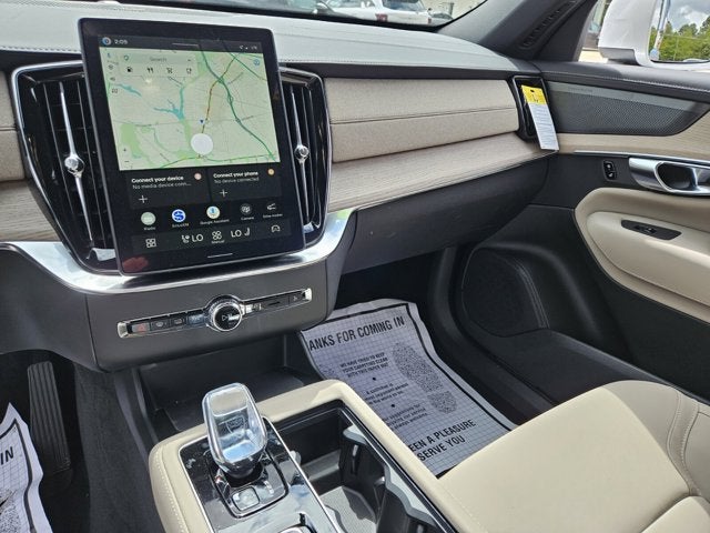2026 Volvo XC90 Plus