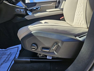 2026 Volvo XC90 Plus