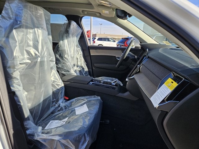 2026 Volvo XC90 Plus