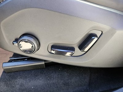 2026 Volvo XC90 Ultra Dark Theme